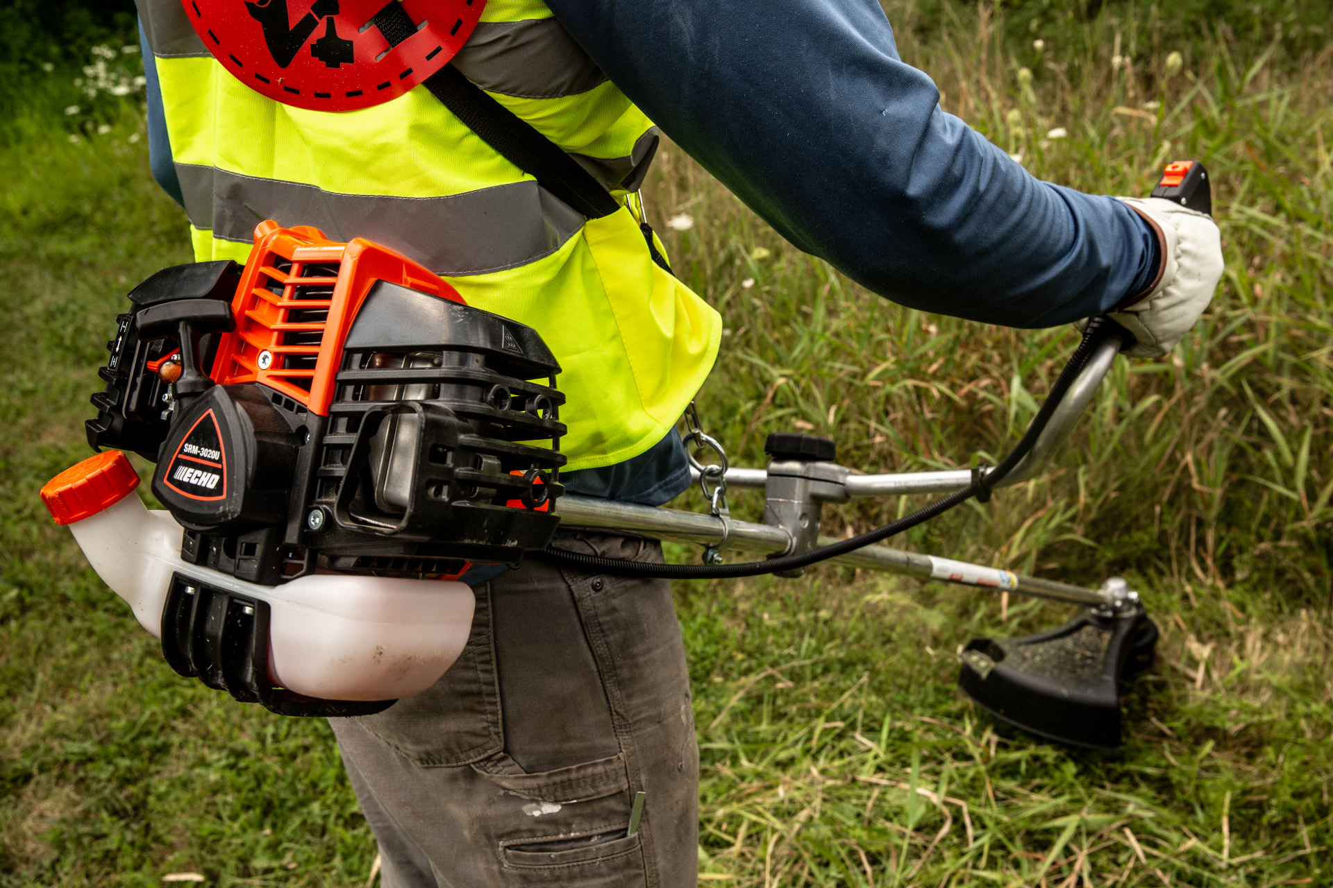TRIMMERS & BRUSHCUTTERS image
